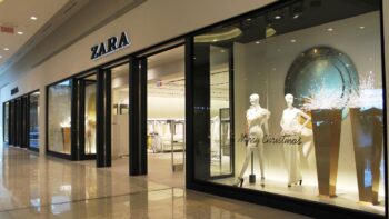 Investigação revela que a Zara tinha um código para alertar os funcionários quando pessoas negras entravam na loja