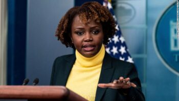 Casa Branca terá primeira mulher negra e lésbica como secretária de imprensa