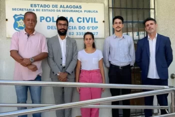 “Não sou obrigado a assistir isso”, diz homem para casal de mulheres em restaurante de Maceió (AL)