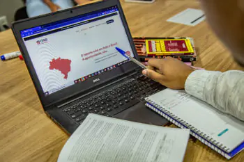 Programa internacional oferece mentoria profissional para jovens das regiões Norte e Nordeste