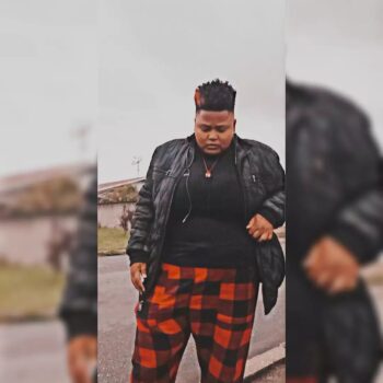 Após pressão popular, mulher presa por assassinar seu estuprador é liberada para responder em liberdade