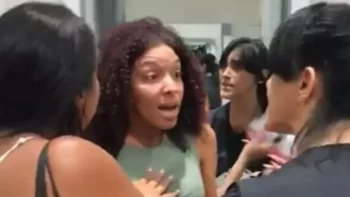 Racismo na Renner: Jovem negra é acusada de roubar um casaco por funcionária da loja