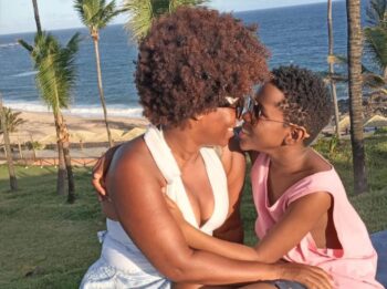 <strong>Mãe denuncia escola por excluir criança autista de festinha de Carnaval em Salvador (BA)</strong>