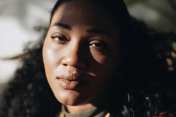 <strong>Luedji Luna denuncia racismo e violência policial após abordagem truculenta em São Paulo</strong>