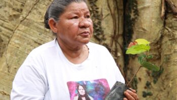 Organizações indígenas pedem justiça pelo povo Pataxó Hã Hã Hãe depois do assassinato da Pajéia Nega Pataxó