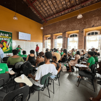 Curso preparatório do  Instituto Steve Biko para o ENEM tem vagas abertas para pessoas negras
