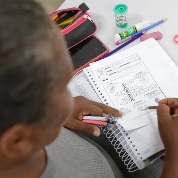 Taxa de analfabetismo no Nordeste é o dobro da média do Brasil, e Bahia mantém maior número de não alfabetizados do país