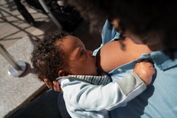 Tribunal de Justiça de São Paulo decide que amamentação na prisão é equiparável a trabalho e pode reduzir pena