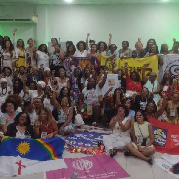 Abertura do Encontro Regional de Mulheres Negras do Nordeste em Marcha por Reparação e Bem Viver é marcada por alegria, afeto e radicalidade política