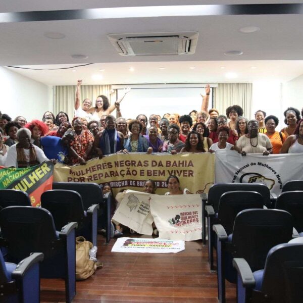 Comitê Impulsor da Bahia realiza encontro híbrido de articulação rumo à Marcha das Mulheres Negras por Reparação e Bem Viver