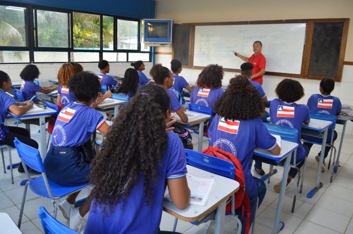 Bahia registra pior índice de alfabetização entre os estados brasileiros, revela levantamento