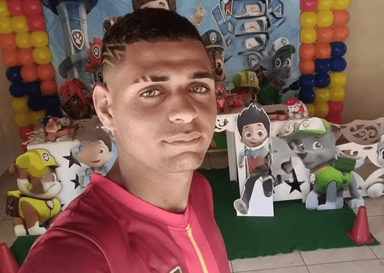 Ministério Público pede prisão preventiva de PMs envolvidos no assassinato de jovem e agressões à sua esposa grávida em Piracicaba (SP)