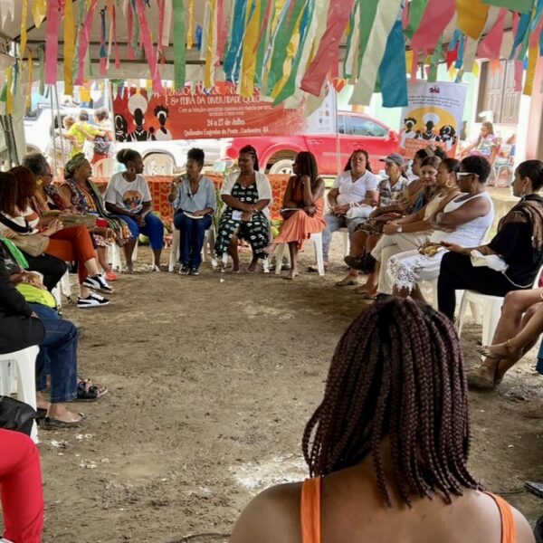 Articulação de Mulheres Negras do Quilombo Engenho da Ponte promove encontro e feira da diversidade em Cachoeira (BA)