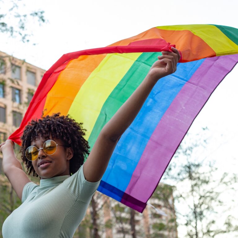 Mulheres lésbicas e bissexuais ocupam o Jardim de Alah, em Salvador (BA), em ato por visibilidade, reparação e celebração da vida