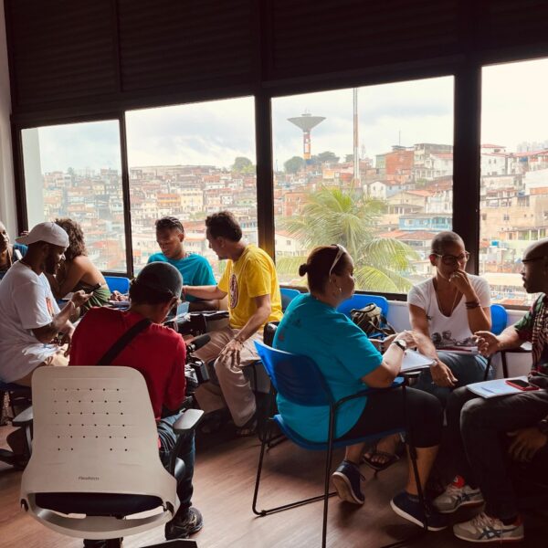 Escolas Criativas Boca de Brasa oferecem cursos gratuitos de formação artística em Salvador (BA)