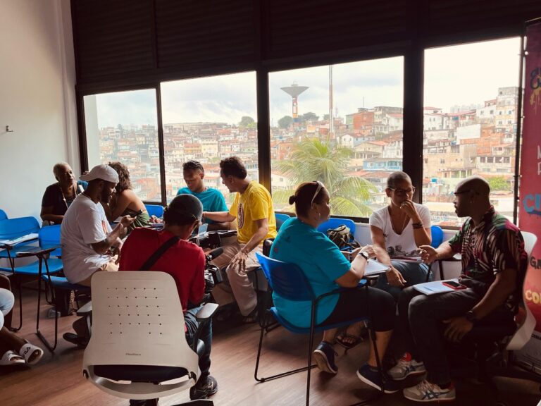 Escolas Criativas Boca de Brasa oferecem cursos gratuitos de formação artística em Salvador (BA)