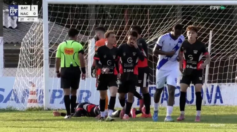 Jogador é demitido após cometer ofensa racista e levar soco durante partida no Paraná