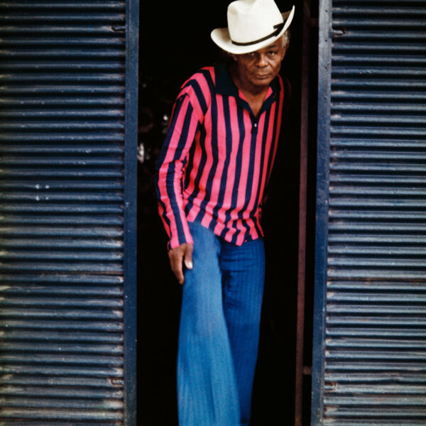 Túmulo de Madame Satã, ícone negro e LGBTQIAP+ da cultura brasileira, pode ser reconhecido como patrimônio nacional