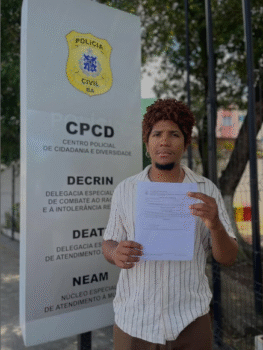 Cantor baiano é vítima de racismo em academia Smart Fit de Salvador (BA)