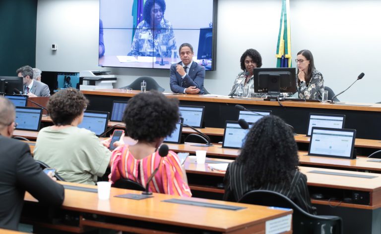 Comissão Especial promove audiências sobre fundo de reparação econômica para população negra