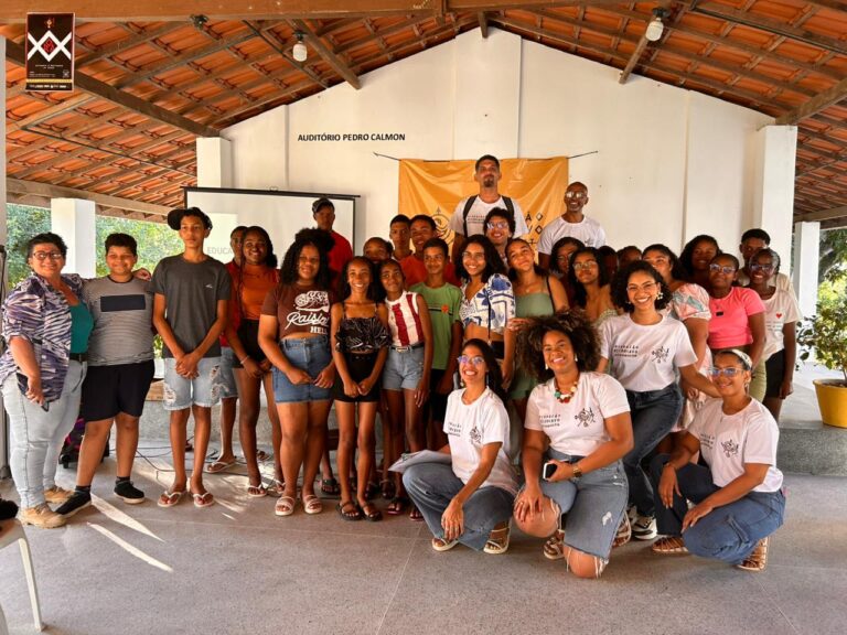 Projeto integra arte e educação para fortalecer o enfrentamento ao racismo