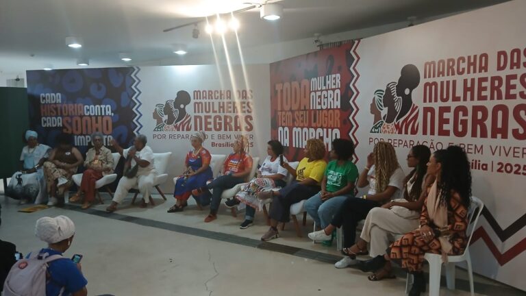 “A Marcha é revolucionária”: em coletiva de imprensa mulheres negras reafirmam potência da luta por Reparação e Bem Viver 