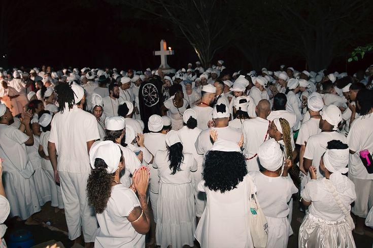 Justiça de São Paulo garante direito à realização de cerimônia umbandista em cemitério