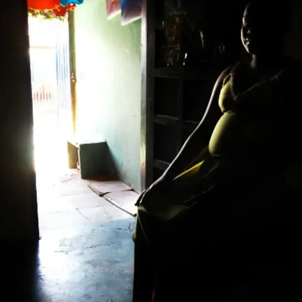 Meninas negras seguem como principais vítimas de estupro de vulnerável no Brasil