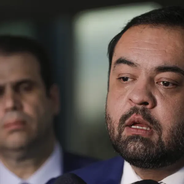 TSE inicia julgamento que pode cassar mandato de Cláudio Castro