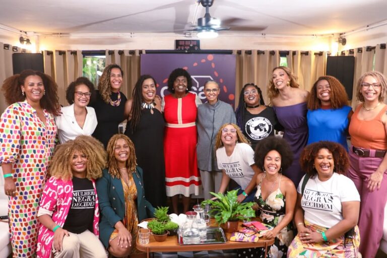 Encontro político rumo a 2026 reforça protagonismo de mulheres negras e integra programação da Marcha por Reparação e Bem Viver