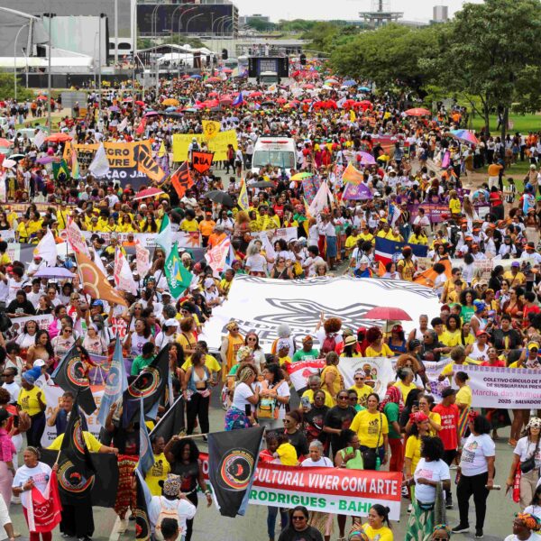 Marchamos, e agora? Os legados da Marcha das Mulheres Negras por Reparação e Bem Viver