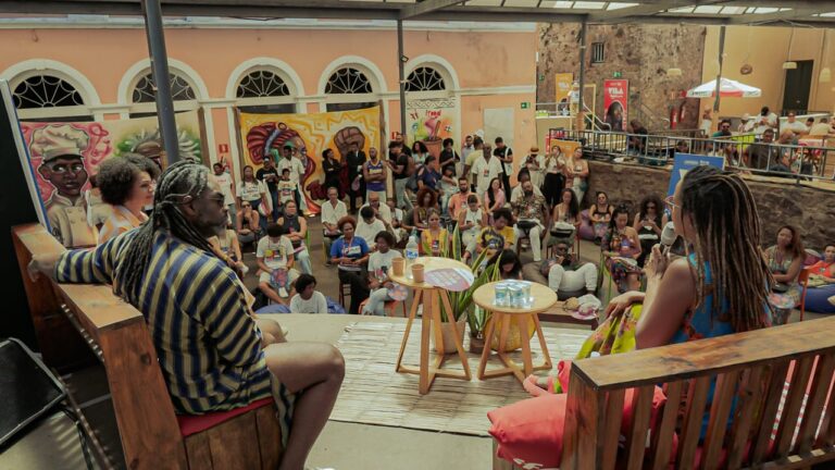 Festival reúne lideranças do Brasil e de Cabo Verde em debates sobre tecnologia e ancestralidade em Salvador (BA)
