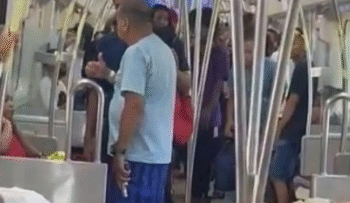 PM reformado saca arma durante discussão em vagão do metrô de Salvador (BA)