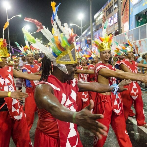 Bloco Apáxes do Tororó retorna ao Carnaval de Salvador (BA)