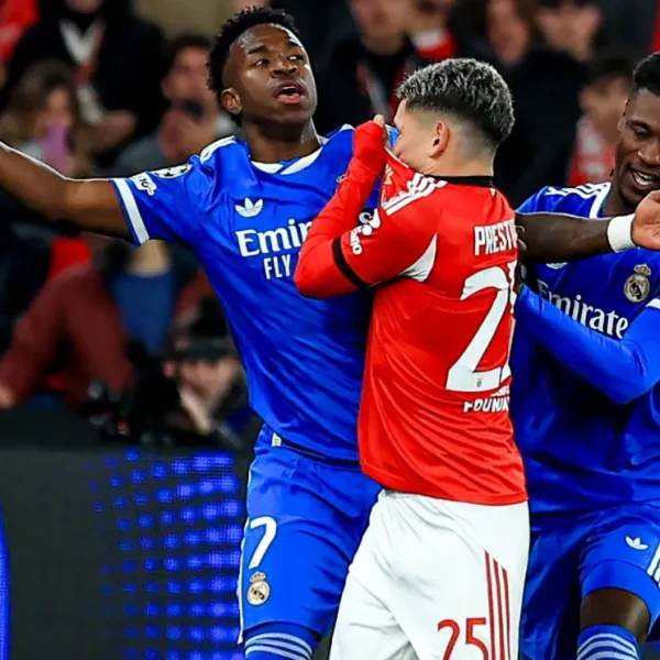 Uefa investiga caso de racismo contra Vini Jr. durante partida da Champions League