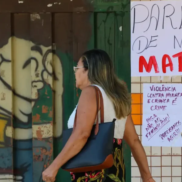 Projeto de lei propõe maioria feminina em júri popular de julgamentos de feminicídios