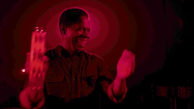 Documentário destaca legado do percussionista brasileiro Paulinho da Costa na música estadunidense