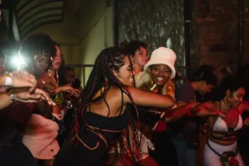 Aulão de charme celebra cultura negra no Terraço do Glauber Rocha em Salvador (BA)