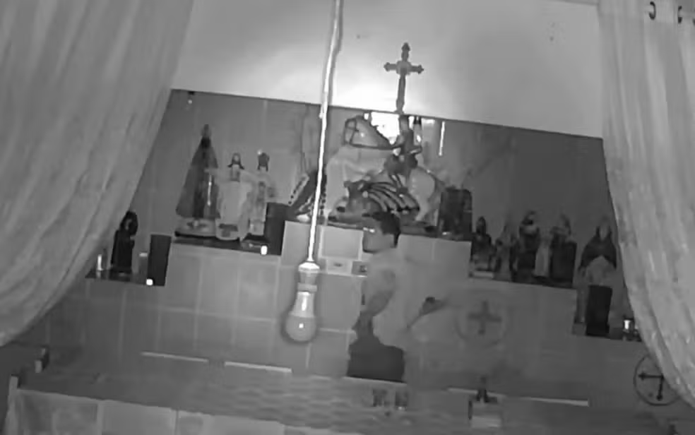Centro de Umbanda de Guanambi (BA) é invadido e violado pela oitava vez em seis meses