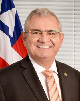 Angelo Coronel altera autodeclaração racial para negro no TSE em candidatura à reeleição