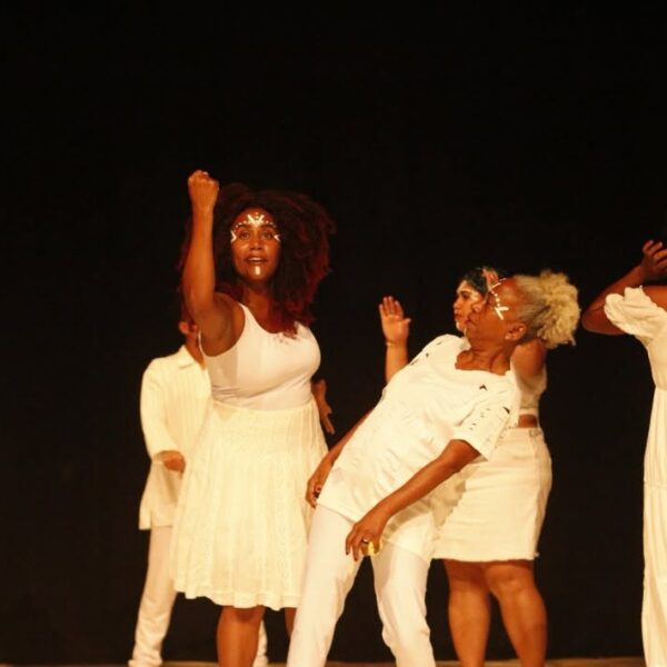 Oficina de Performance Negra do Bando de Teatro Olodum abre vagas para turma em 2026