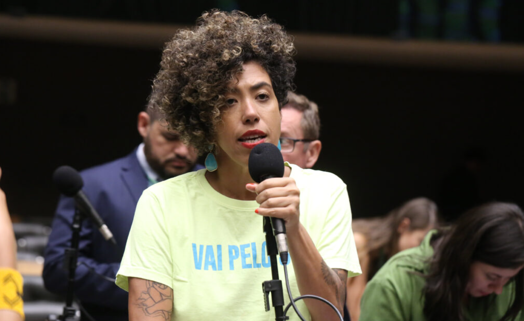 Talíria Petrone recebe novas ameaças de morte e estupro