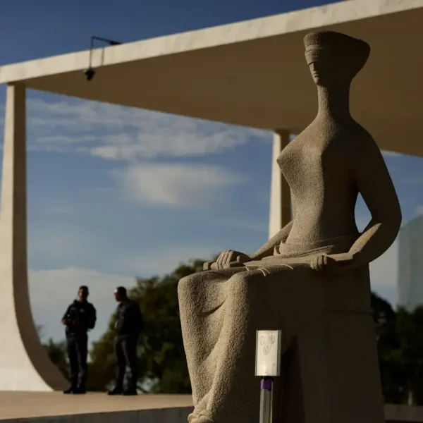 Projeto de lei quer ampliar participação de mulheres em júris de casos de feminicídio